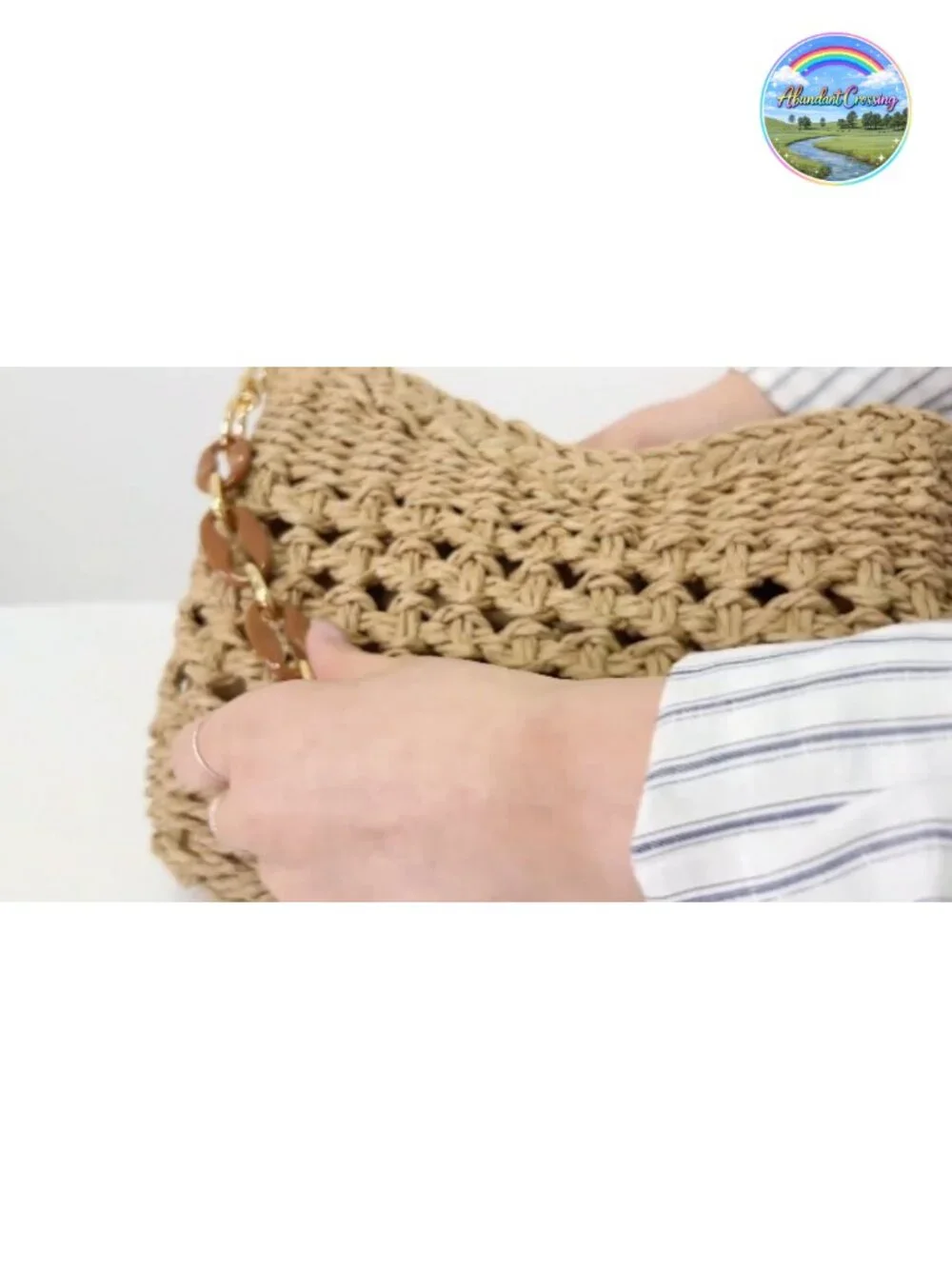 Handwoven Straw Crossbody Bag with Two Straps, Zipper Closure, Boho Hobo Purse